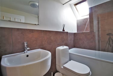 5 bed flat, George House, Jesmond, Newcastle, NE22AL - Image 7